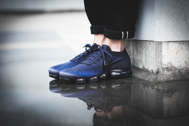 nike vapormax royal blue